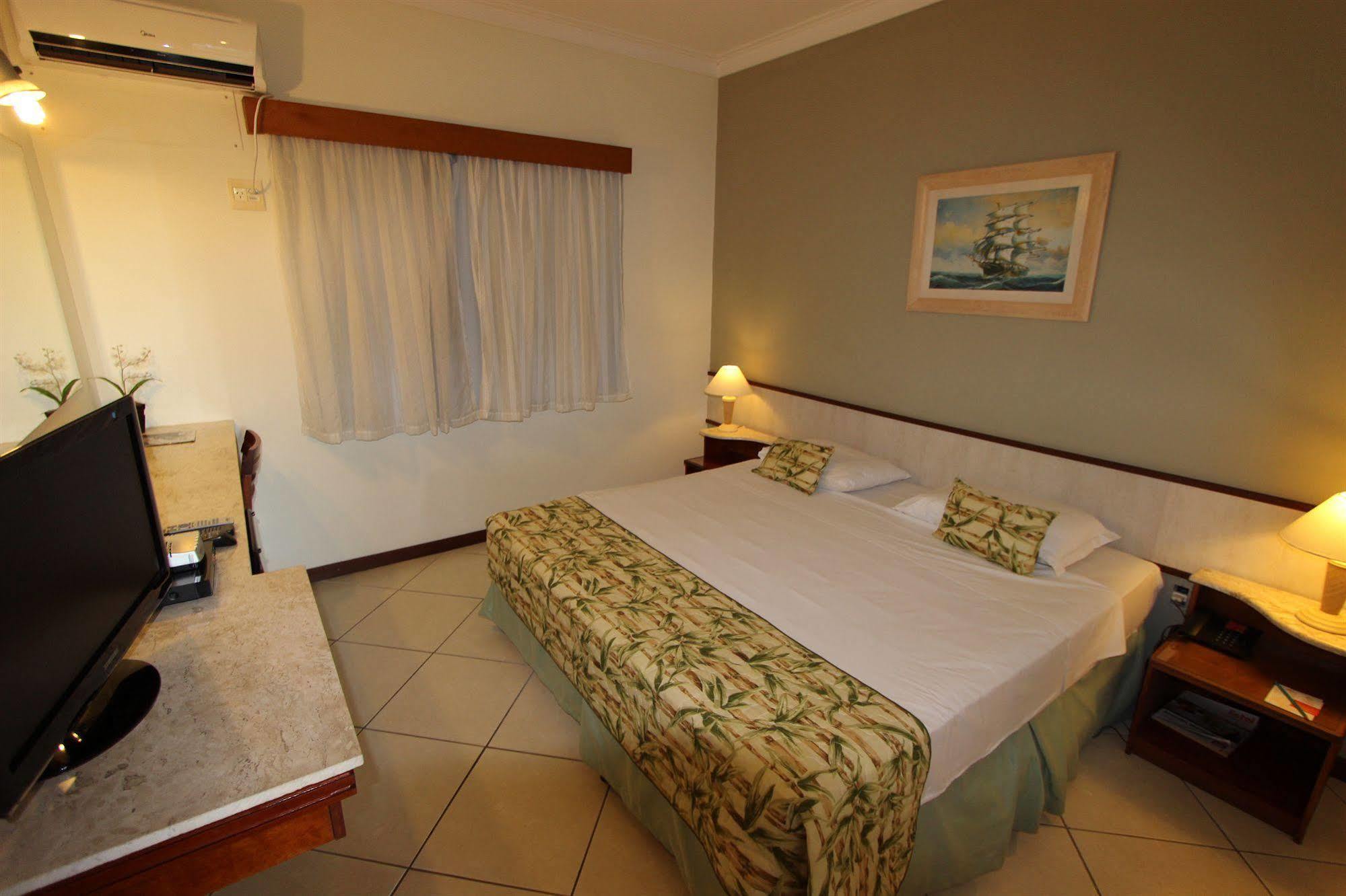 Hotel Ilhas Do Caribe - Na Melhor Regiao Da Praia Da Enseada Γκουαρούχα Εξωτερικό φωτογραφία